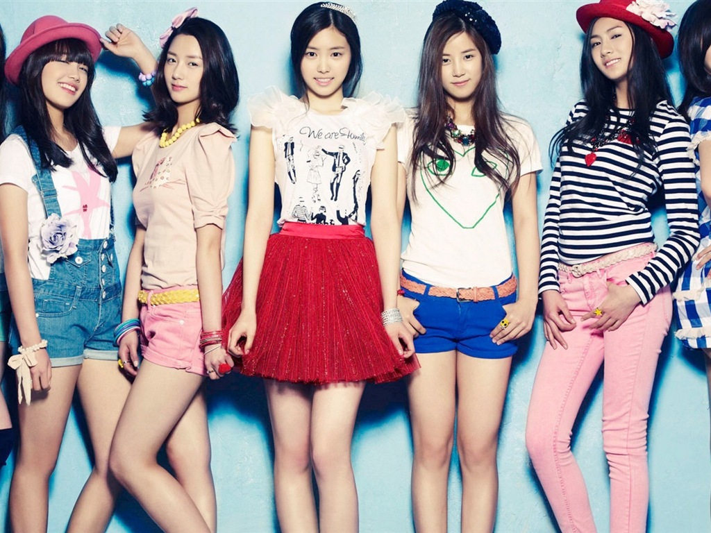 Koreanische Musik Girl-Group, ein rosa HD Wallpaper #1 - 1024x768