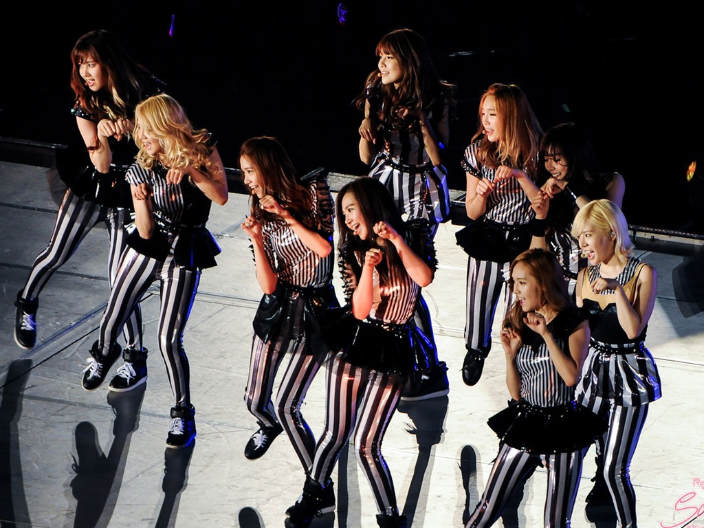 Girls Generation SNSD Girls & Peace Japan Tour HD tapety na plochu #14 - 1024x768