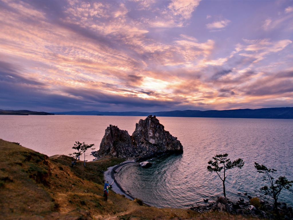 Озеро Байкал в России, декорации HD обои #11 - 1024x768
