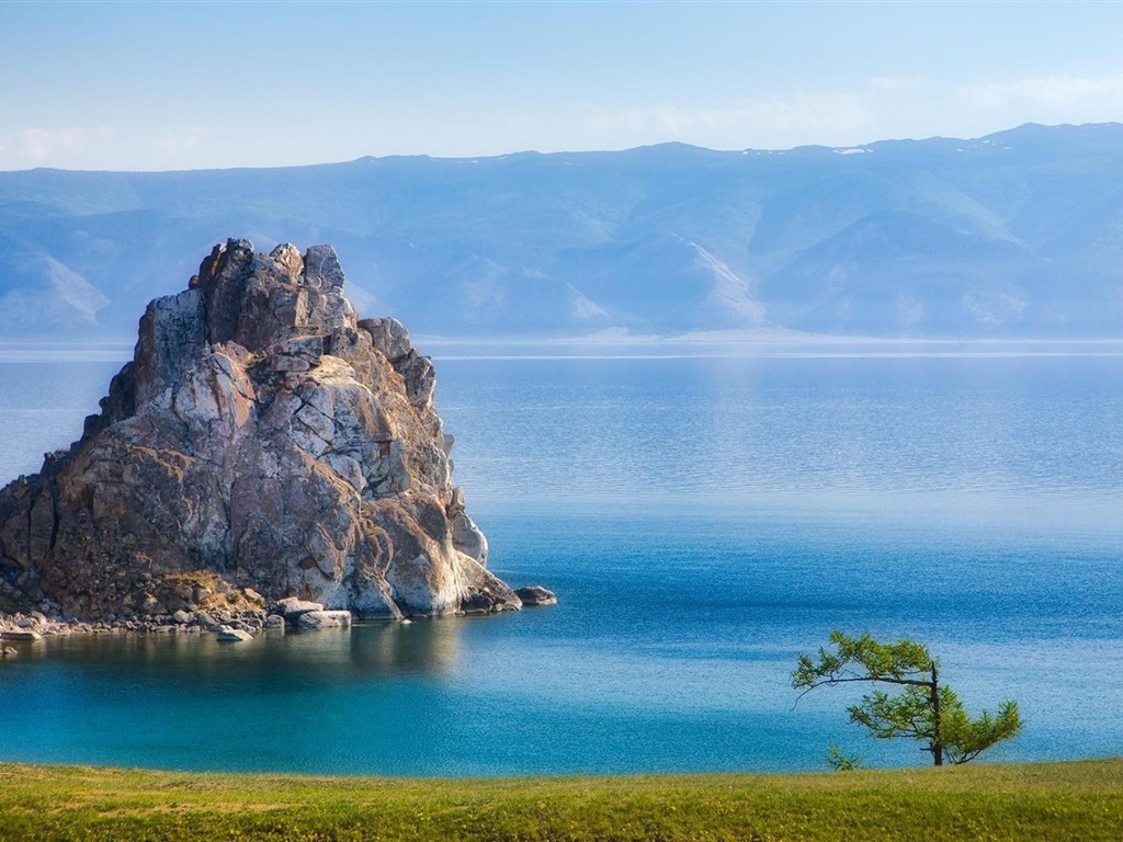Озеро Байкал в России, декорации HD обои #20 - 1024x768