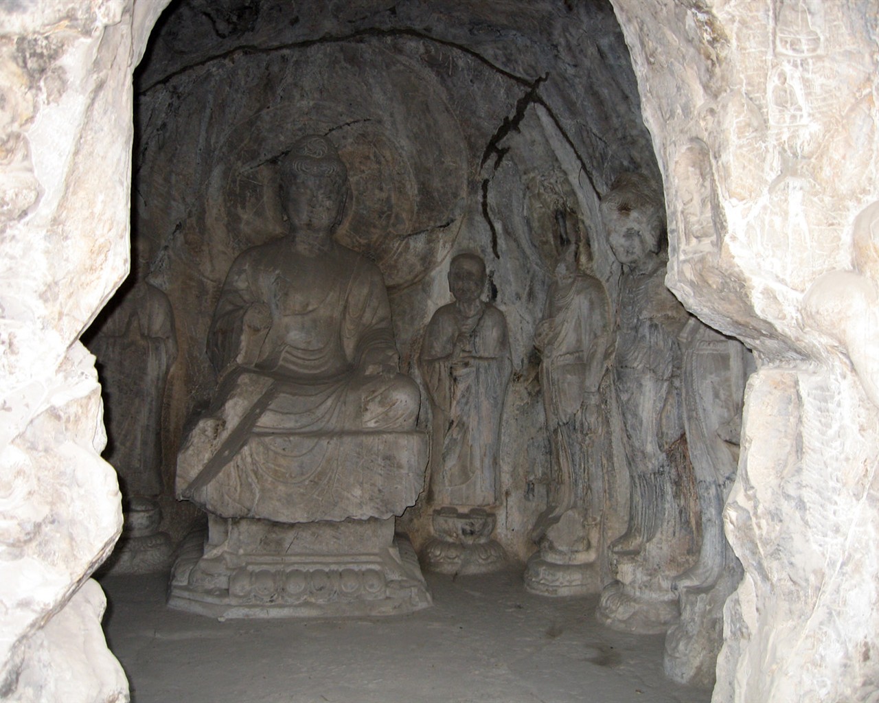 낙양, Longmen의 Grottoes는 배경 화면 #26 - 1280x1024