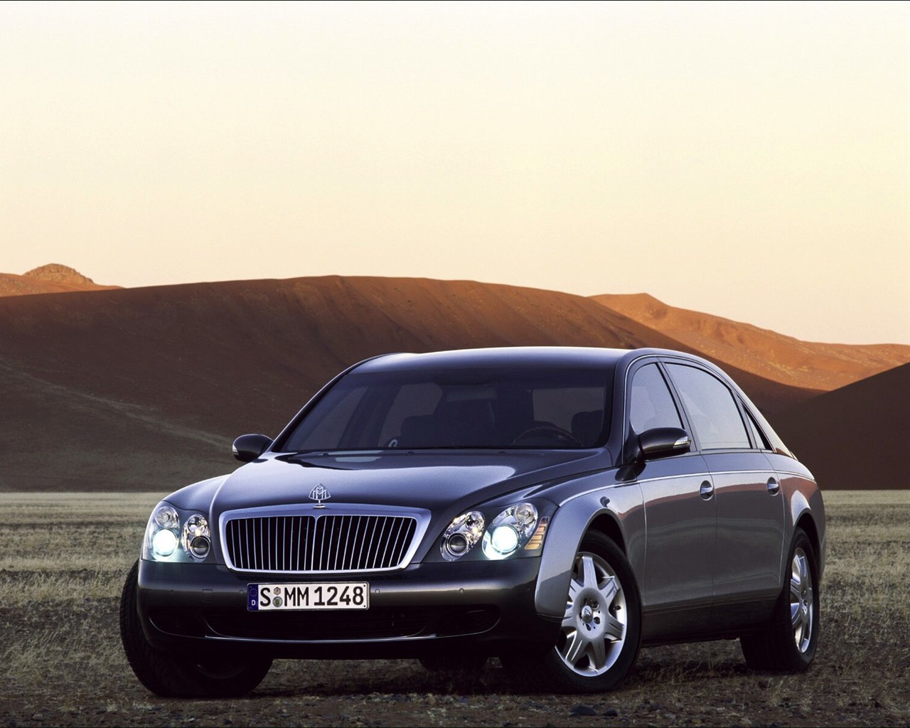 Maybach luxusní vozy wallpaper #38 - 1280x1024