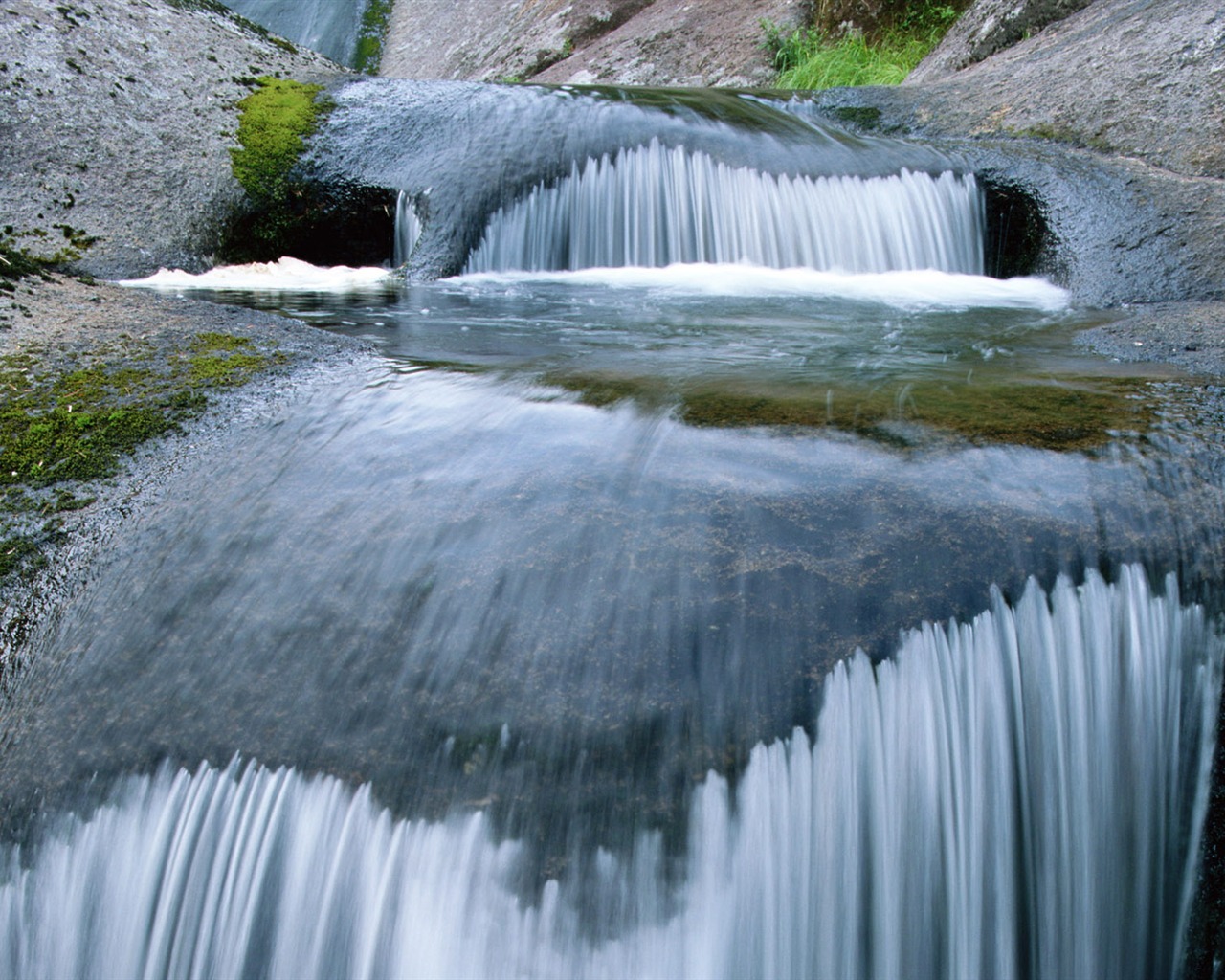 滝は、HD画像ストリーム #8 - 1280x1024