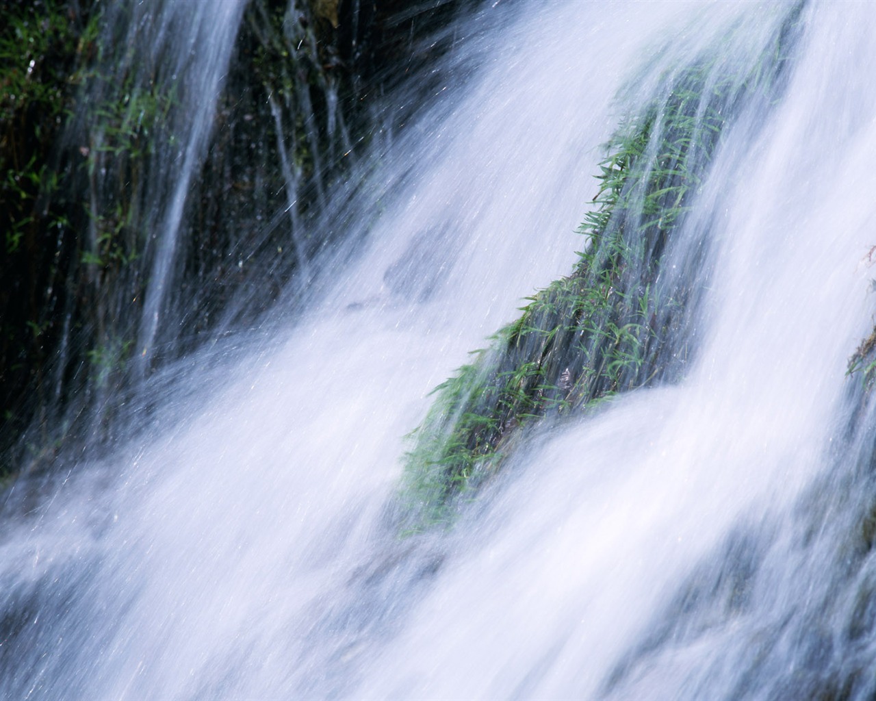 滝は、HD画像ストリーム #9 - 1280x1024