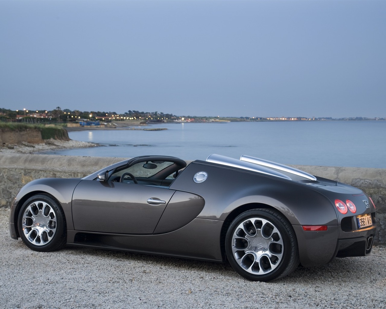 Bugatti Veyron обои Альбом (3) #6 - 1280x1024