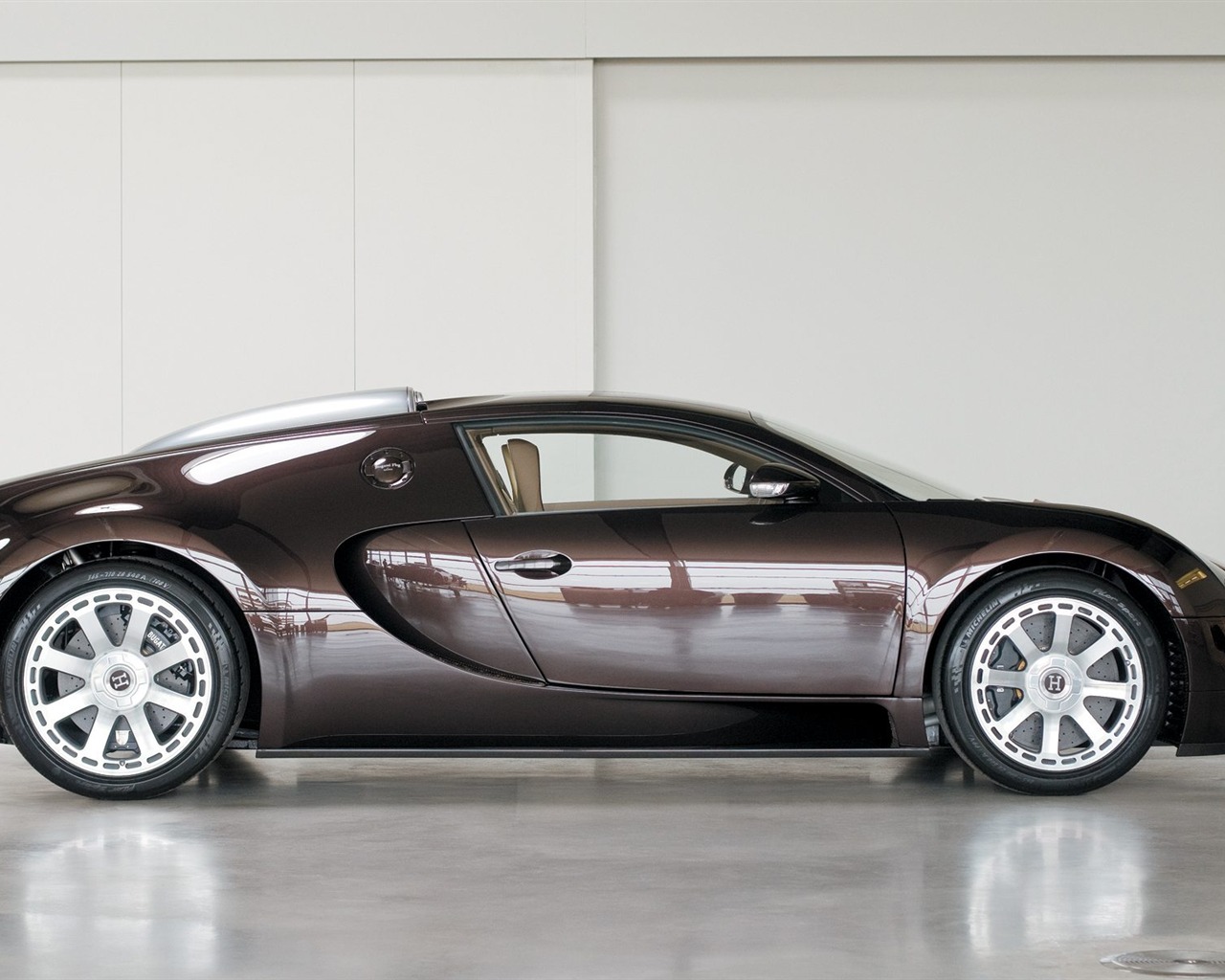Bugatti Veyron Wallpaper Album (3) #9 - 1280x1024