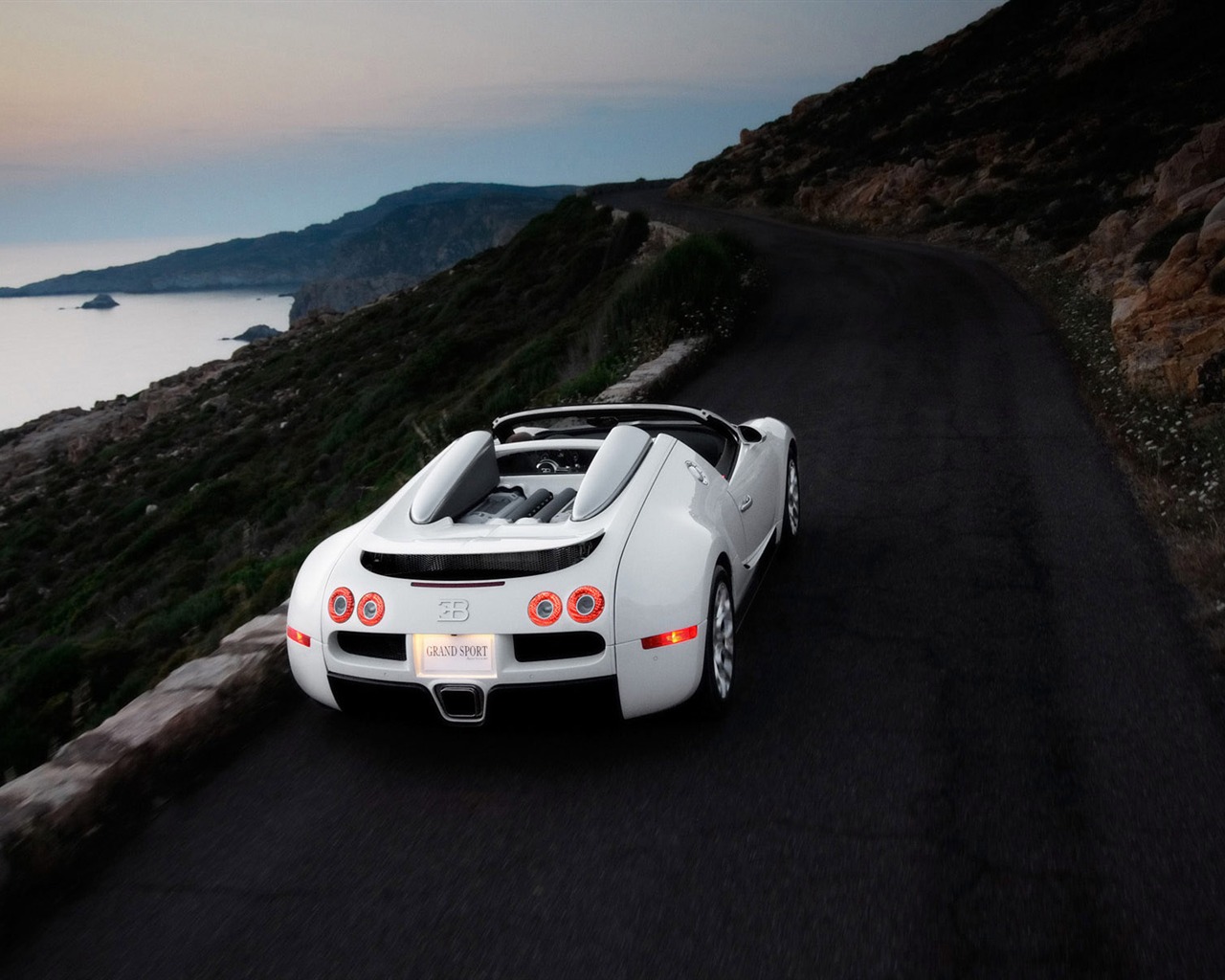 Bugatti Veyron обои Альбом (4) #2 - 1280x1024