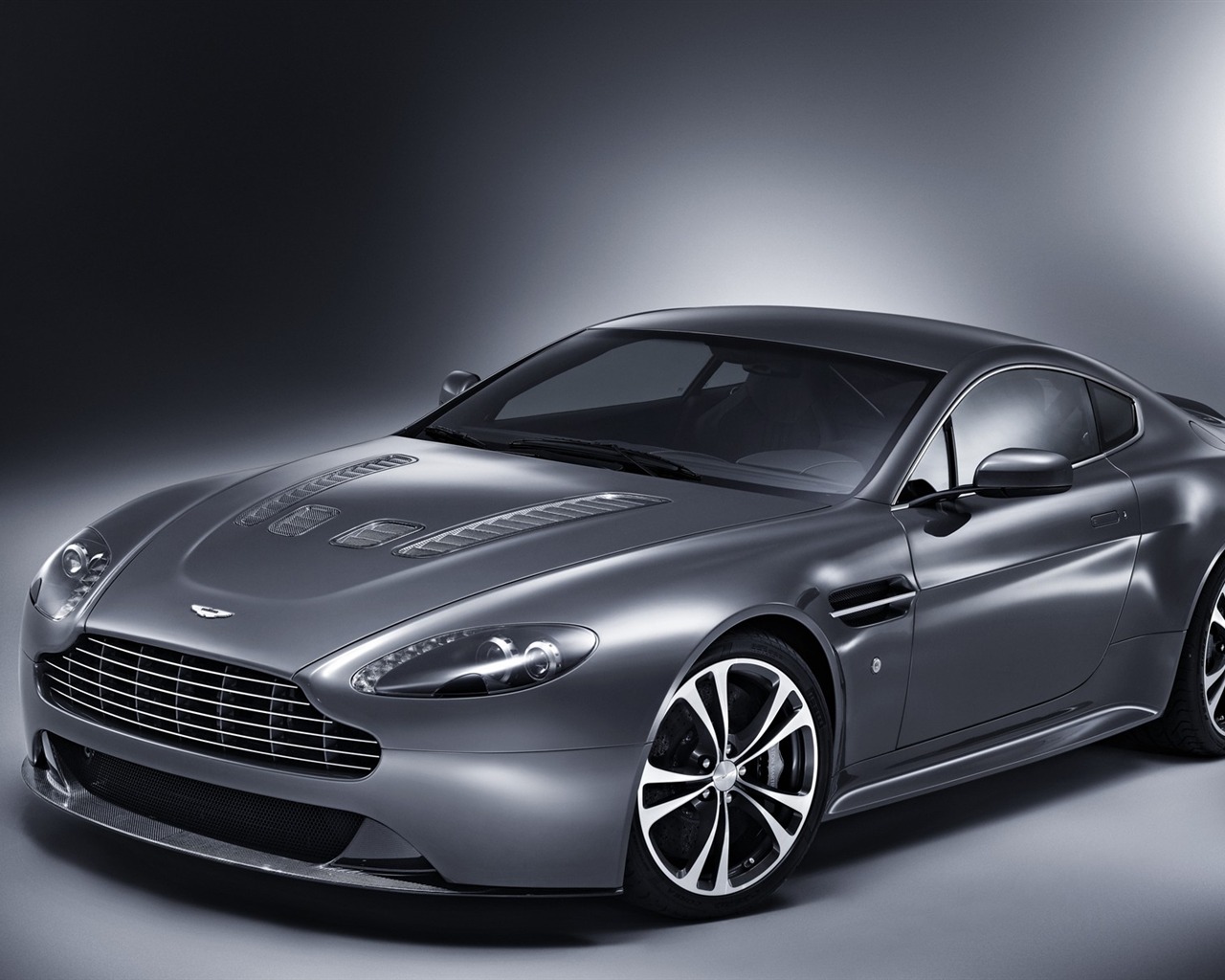 Aston Martin 阿斯頓·馬丁 壁紙(四) #9 - 1280x1024