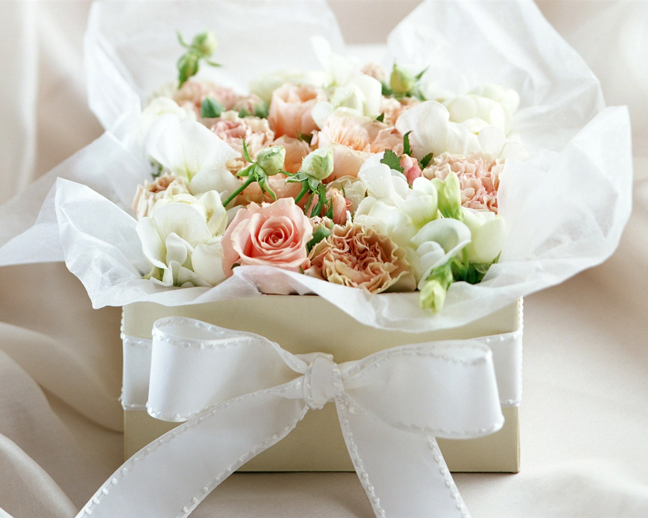 Flowers and gifts wallpaper (1) #7 - 1280x1024