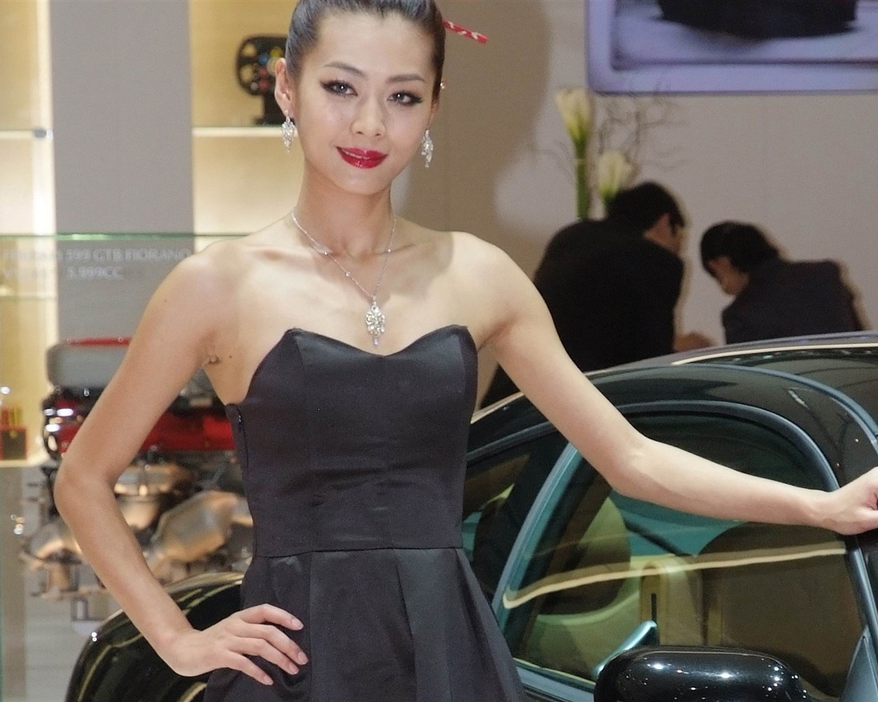 2010北京国际车展 美女车模 (螺纹钢作品)11 - 1280x1024