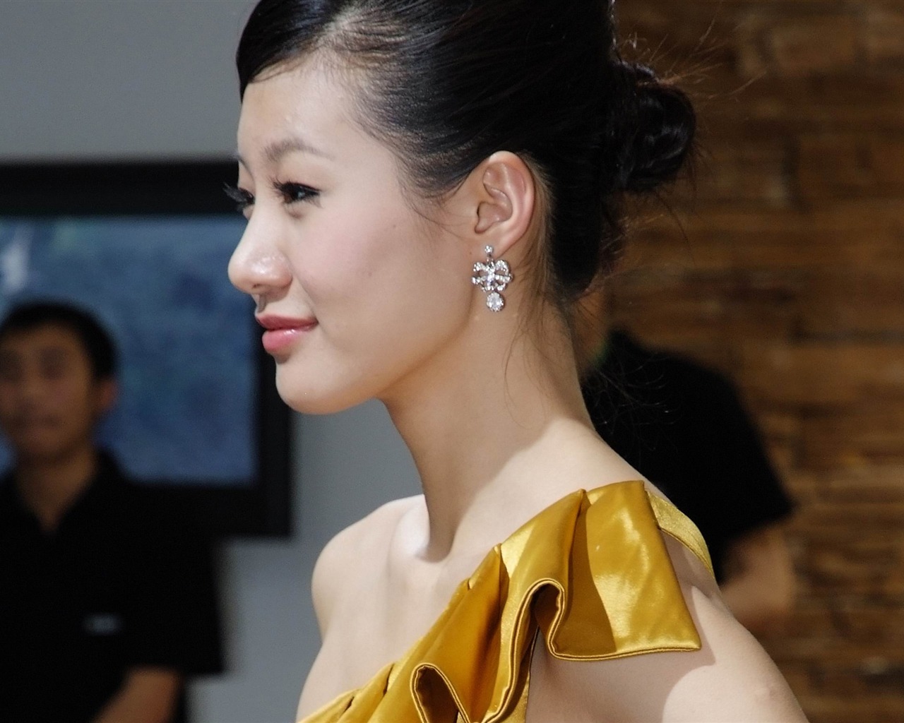2010北京国际车展 美女车模 (螺纹钢作品)13 - 1280x1024