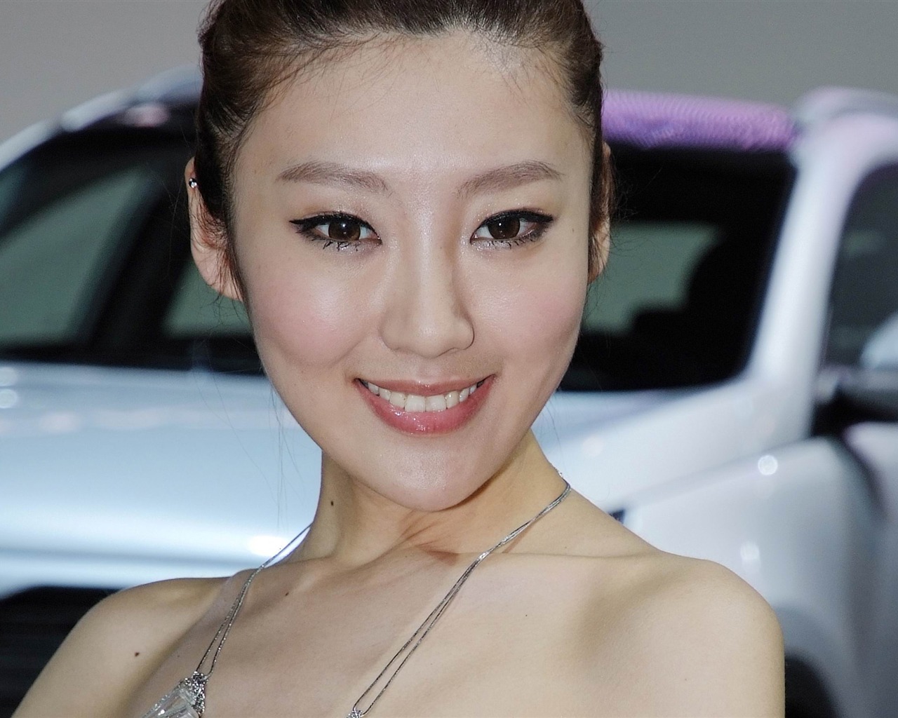 2010北京国际车展 美女车模 (螺纹钢作品)24 - 1280x1024