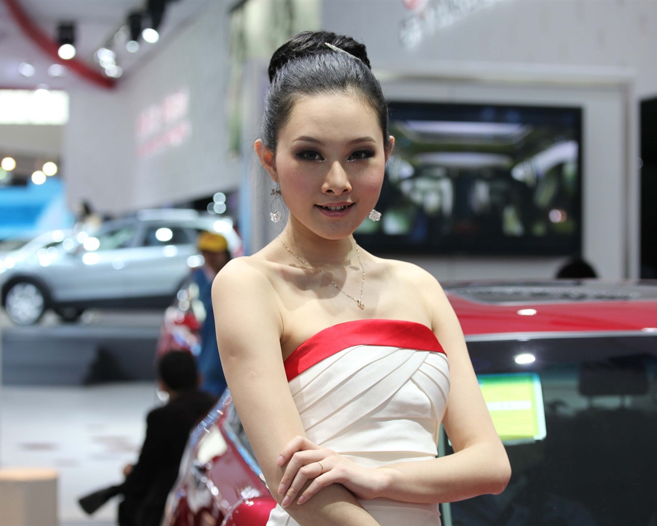 2010北京国际车展 美女(二) (追云的风作品)39 - 1280x1024