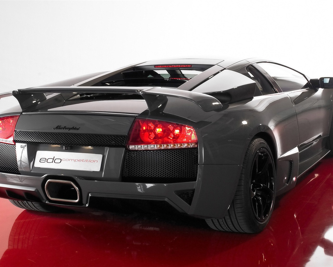 Cool fond d'écran Lamborghini Voiture (2) #3 - 1280x1024