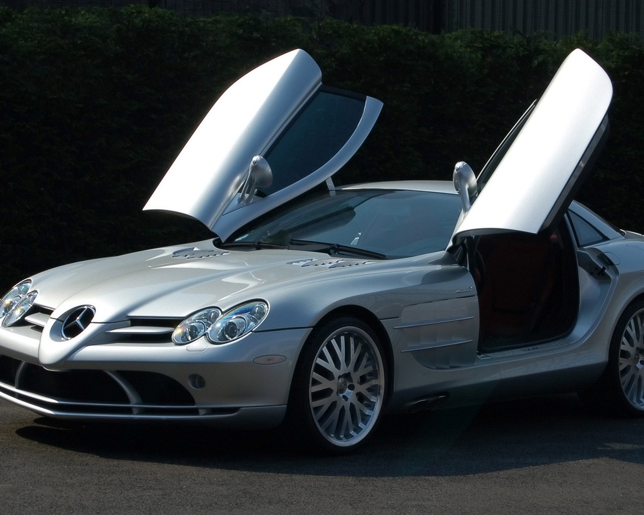 Mercedes Wallpaper (3) #18 - 1280x1024