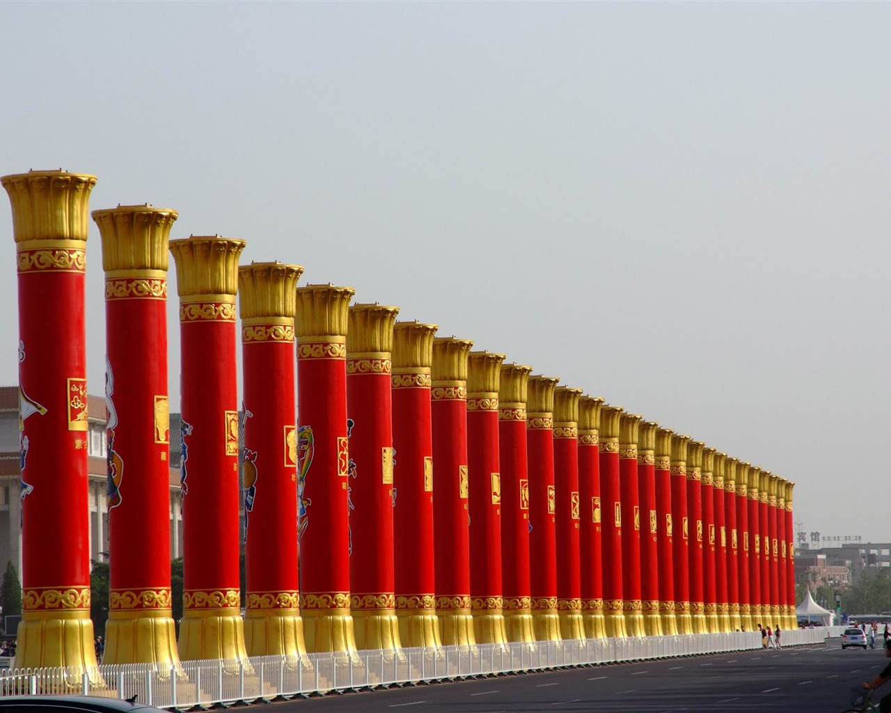 Costumes, Tiananmen Square (rebar works) #9 - 1280x1024