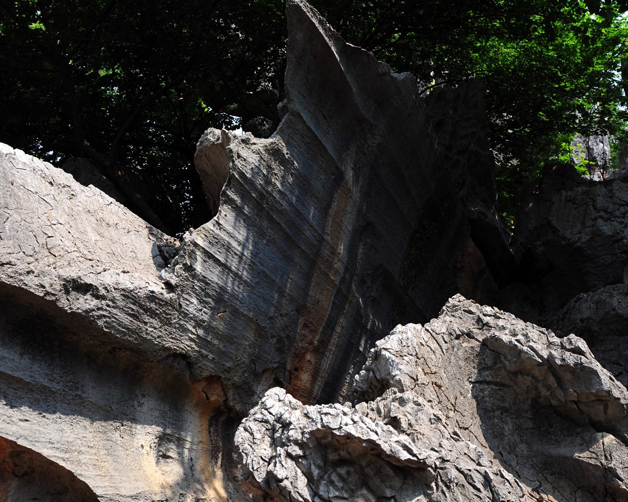 Stone Forest in Yunnan line (1) (Khitan wolf works) #8 - 1280x1024