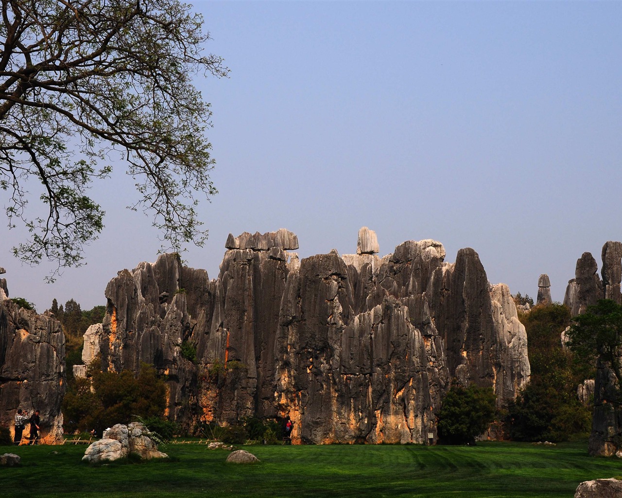 Stone Forest in Yunnan line (2) (Khitan wolf works) #19 - 1280x1024