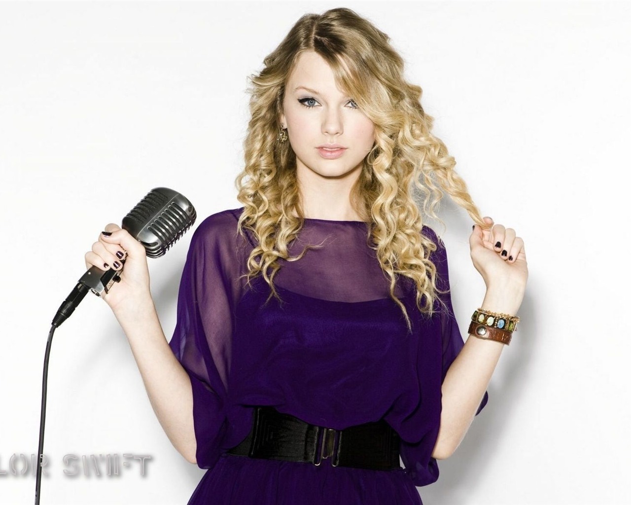 Taylor Swift beau fond d'écran #24 - 1280x1024