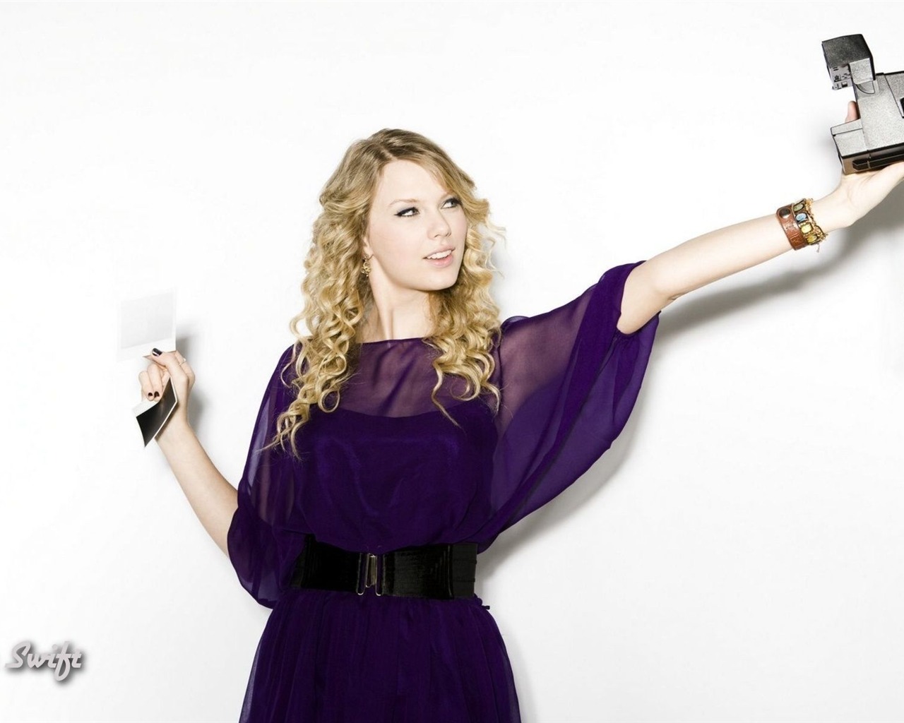 Taylor Swift krásnou tapetu #42 - 1280x1024