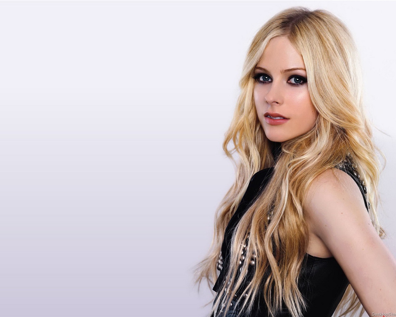 Avril Lavigne beau fond d'écran (3) #40 - 1280x1024