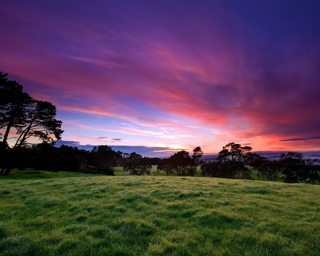 Mountain Valley Landscape wallpaper (2) #1 - 1280x1024