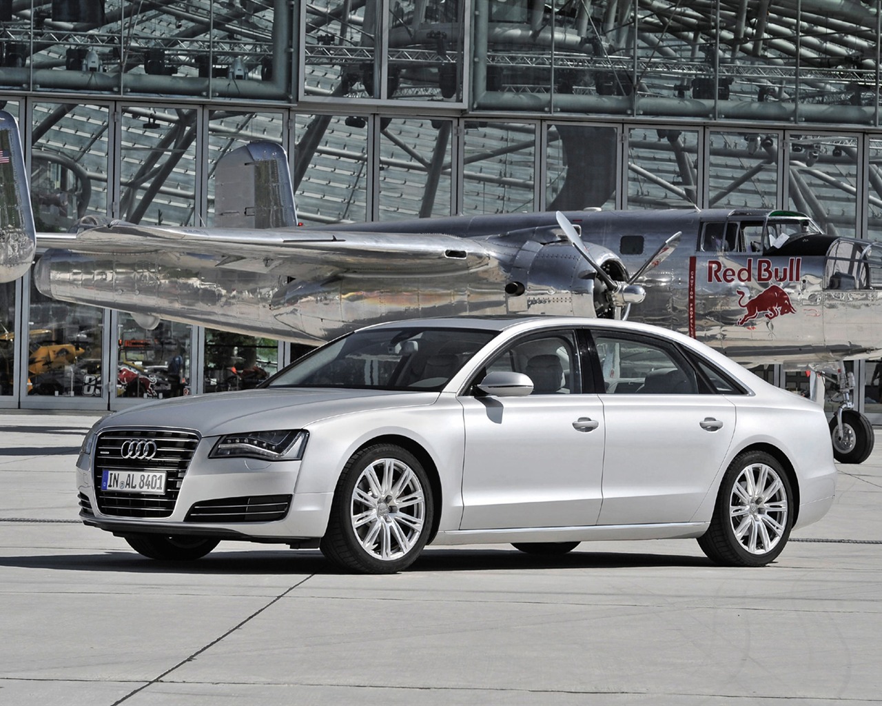 Audi A8 L 3,0 TFSI Quattro - 2010 HD tapetu #23 - 1280x1024