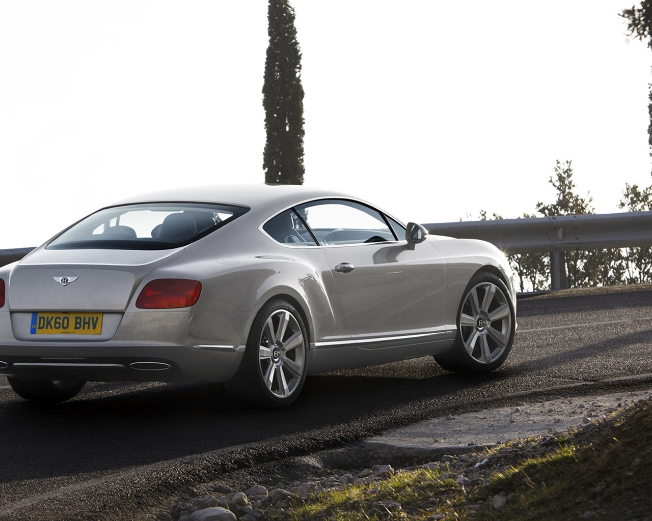 Bentley Continental GT - 2010 fonds d'écran HD #13 - 1280x1024