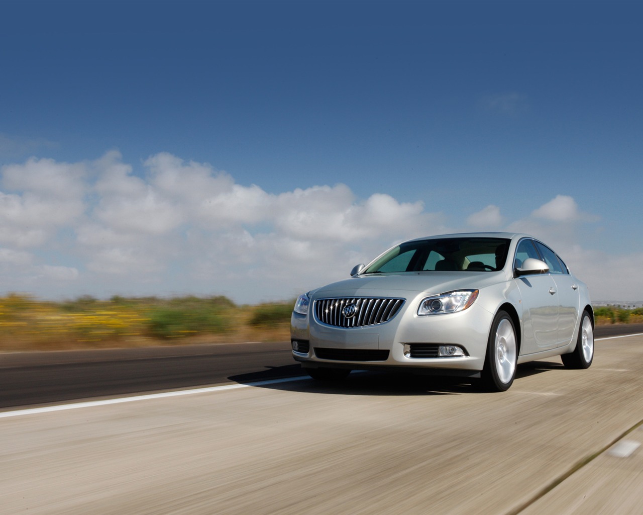 Buick Regal - 2011 HD Wallpaper #9 - 1280x1024