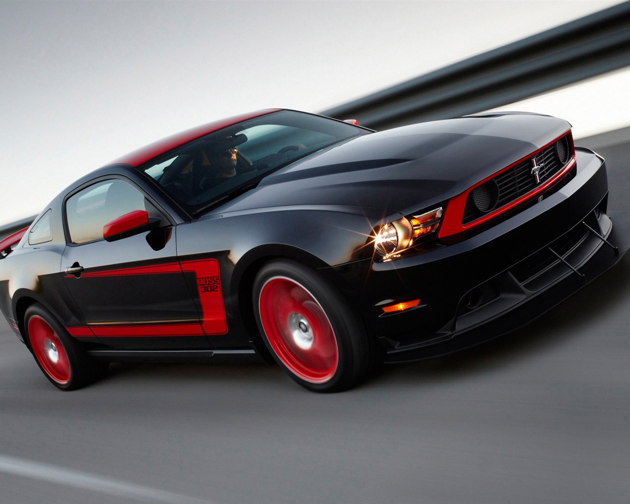 Ford Mustang Boss 302 Laguna Seca - 2012 fonds d'écran HD #1 - 1280x1024