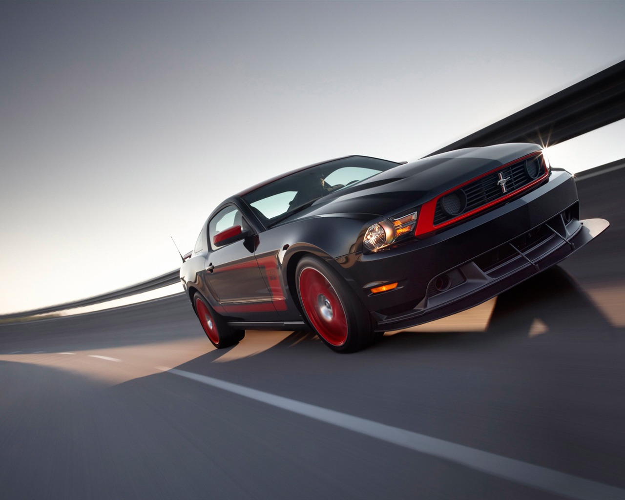 Ford Mustang Boss 302 Laguna Seca - 2012 HD wallpaper #3 - 1280x1024