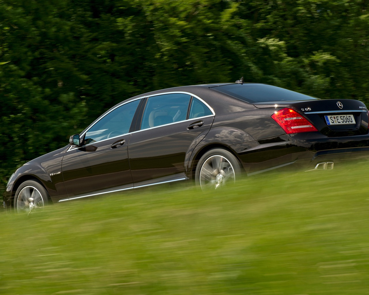 Mercedes-Benz S63 AMG - 2010 HD Wallpaper #12 - 1280x1024