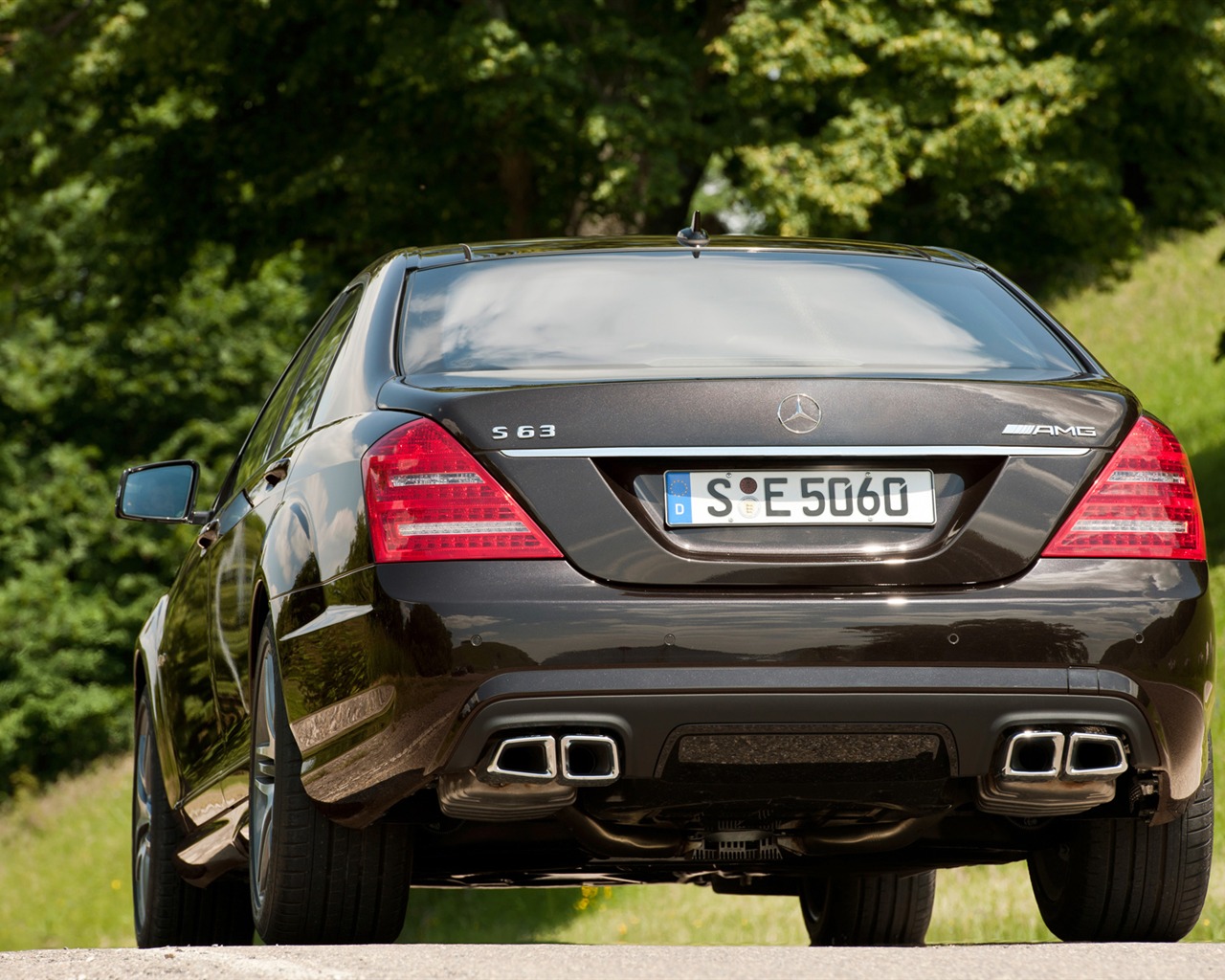 Mercedes-Benz S63 AMG - 2010 fonds d'écran HD #20 - 1280x1024