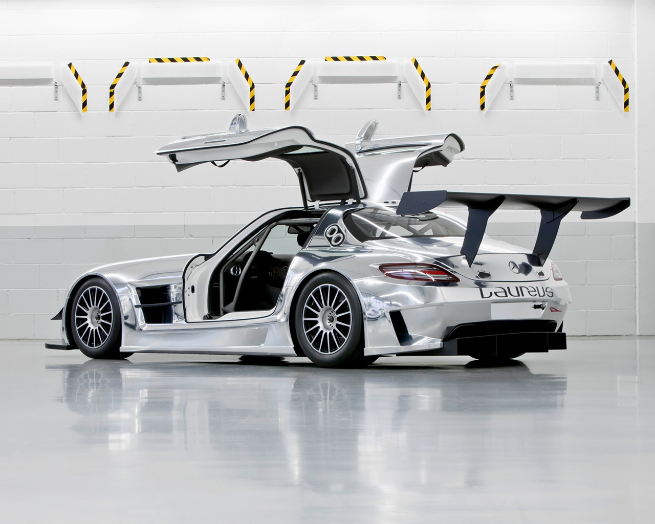 Mercedes-Benz SLS AMG GT3 - 2010 奔馳 #3 - 1280x1024