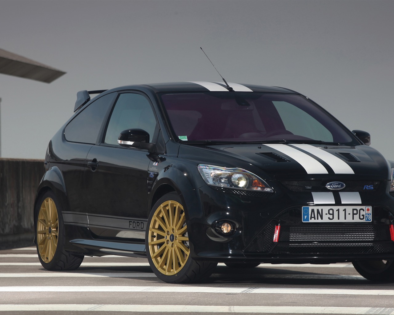 Ford Focus RS Le Mans Classic - 2010 HD обои #2 - 1280x1024