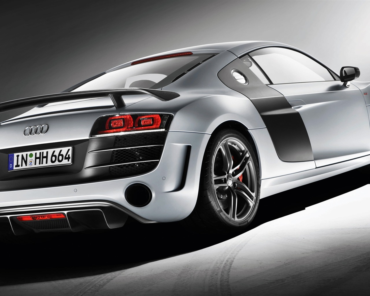 Audi R8 GT - 2010 fondos de escritorio de alta definición #8 - 1280x1024