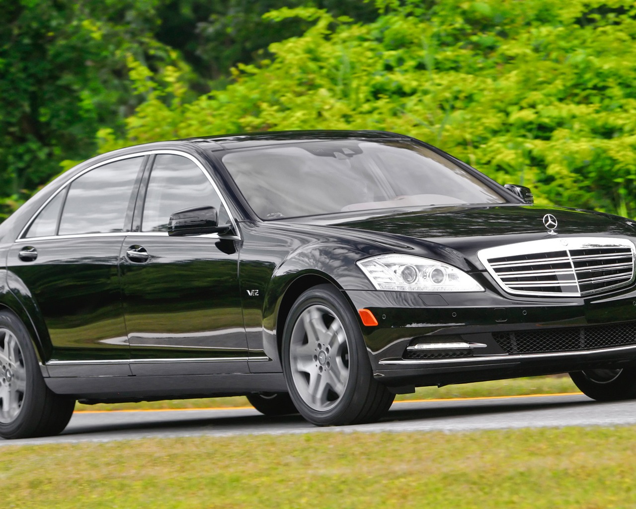 Mercedes-Benz S600 - 2010 HD обои #5 - 1280x1024