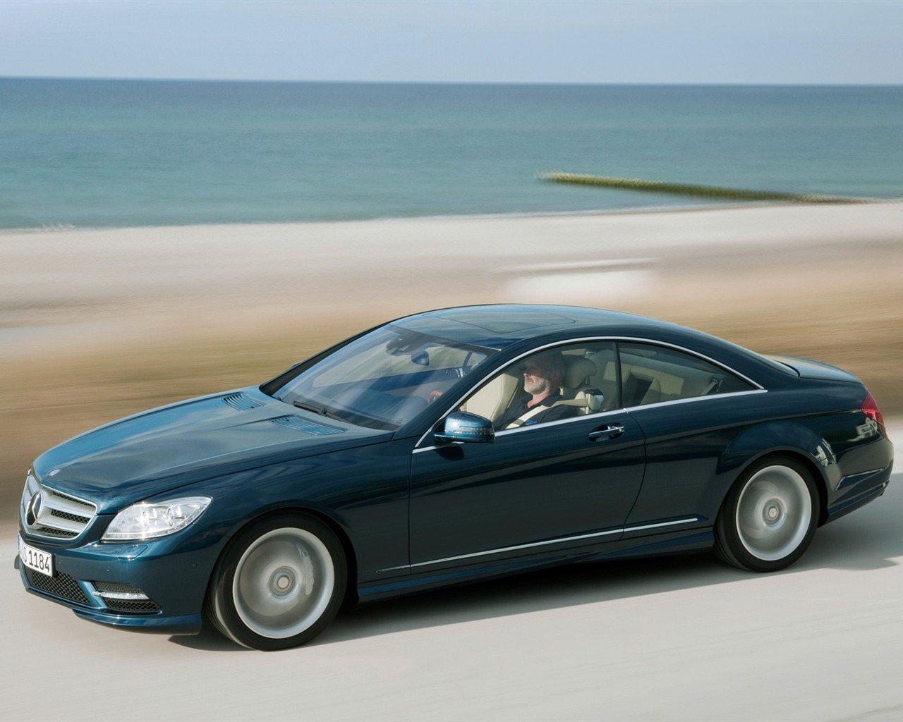 Mercedes-Benz CL500 4MATIC - 2010 奔驰4 - 1280x1024