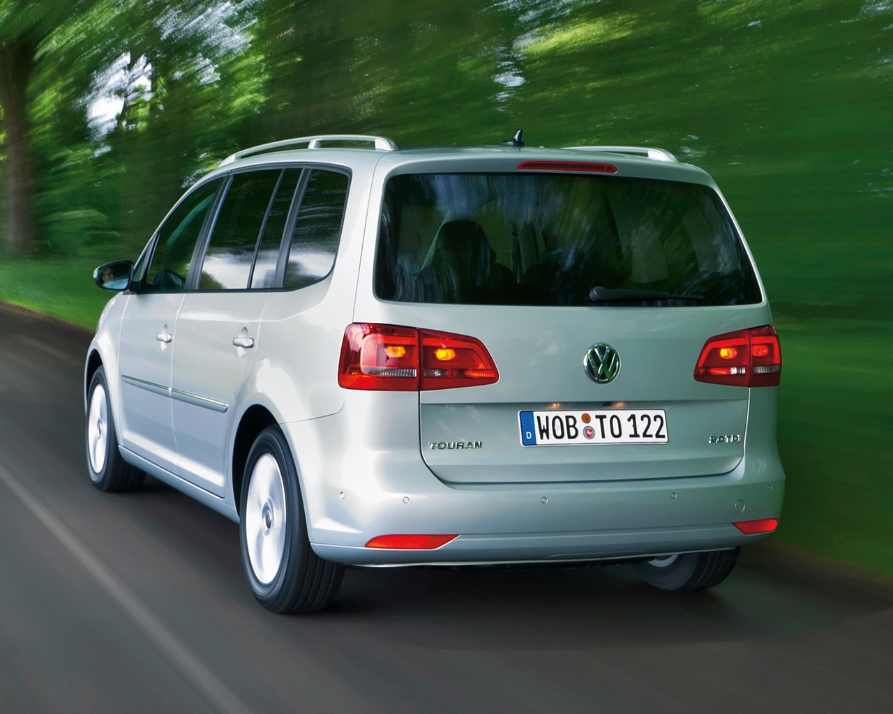 Volkswagen Touran TDI - 2010 大众8 - 1280x1024