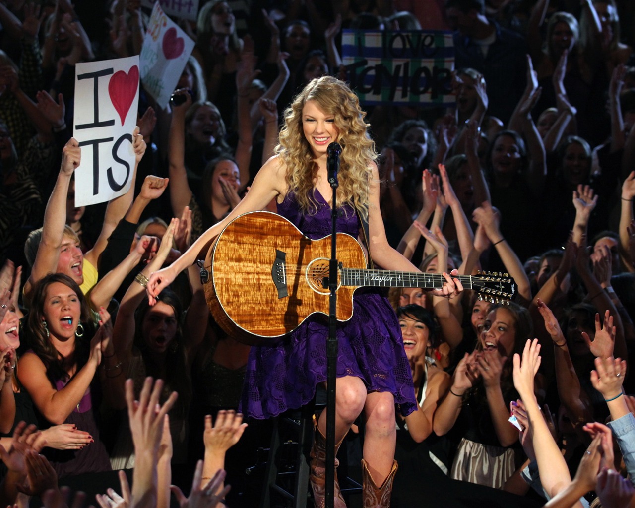 Taylor Swift beau fond d'écran (2) #33 - 1280x1024
