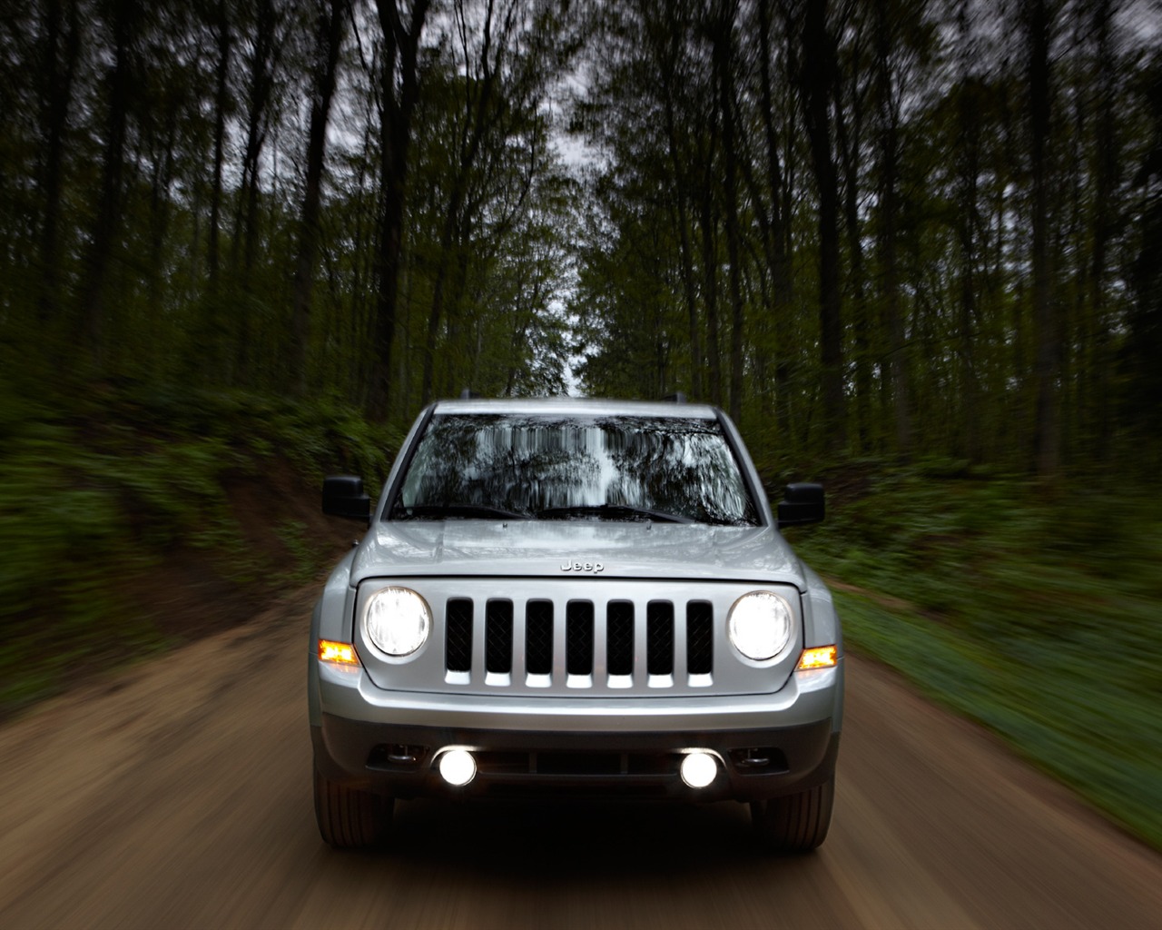 Jeep Patriot - 2011 fonds d'écran HD #14 - 1280x1024