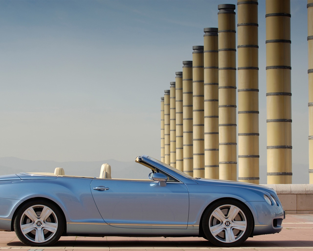 Bentley Continental GTC - 2006 HD Wallpaper #10 - 1280x1024