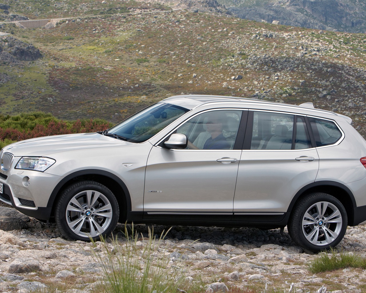 BMW X3 xDrive35i - 2010 宝马(二)9 - 1280x1024