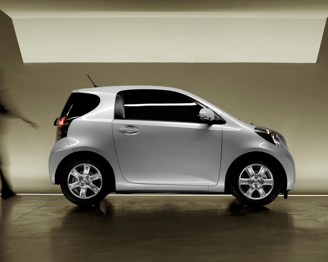 Toyota iQ - 2009 HD tapetu (2) #2 - 1280x1024