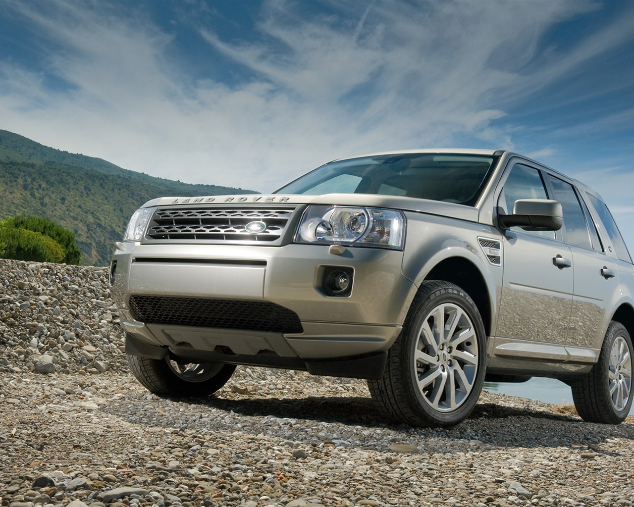 Land Rover wallpapers 2011 (1) #5 - 1280x1024