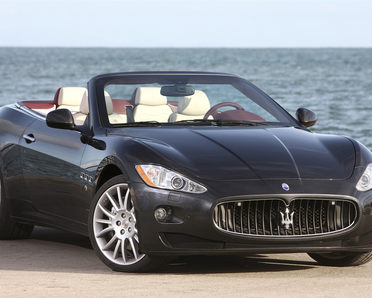 Maserati GranCabrio - 2010 玛莎拉蒂1 - 1280x1024