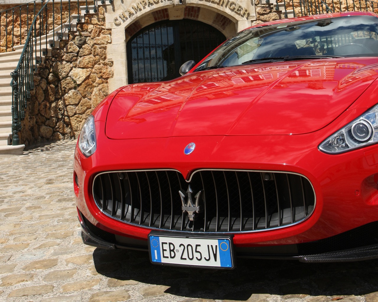 Maserati GranTurismo - 2010 HD обои #31 - 1280x1024