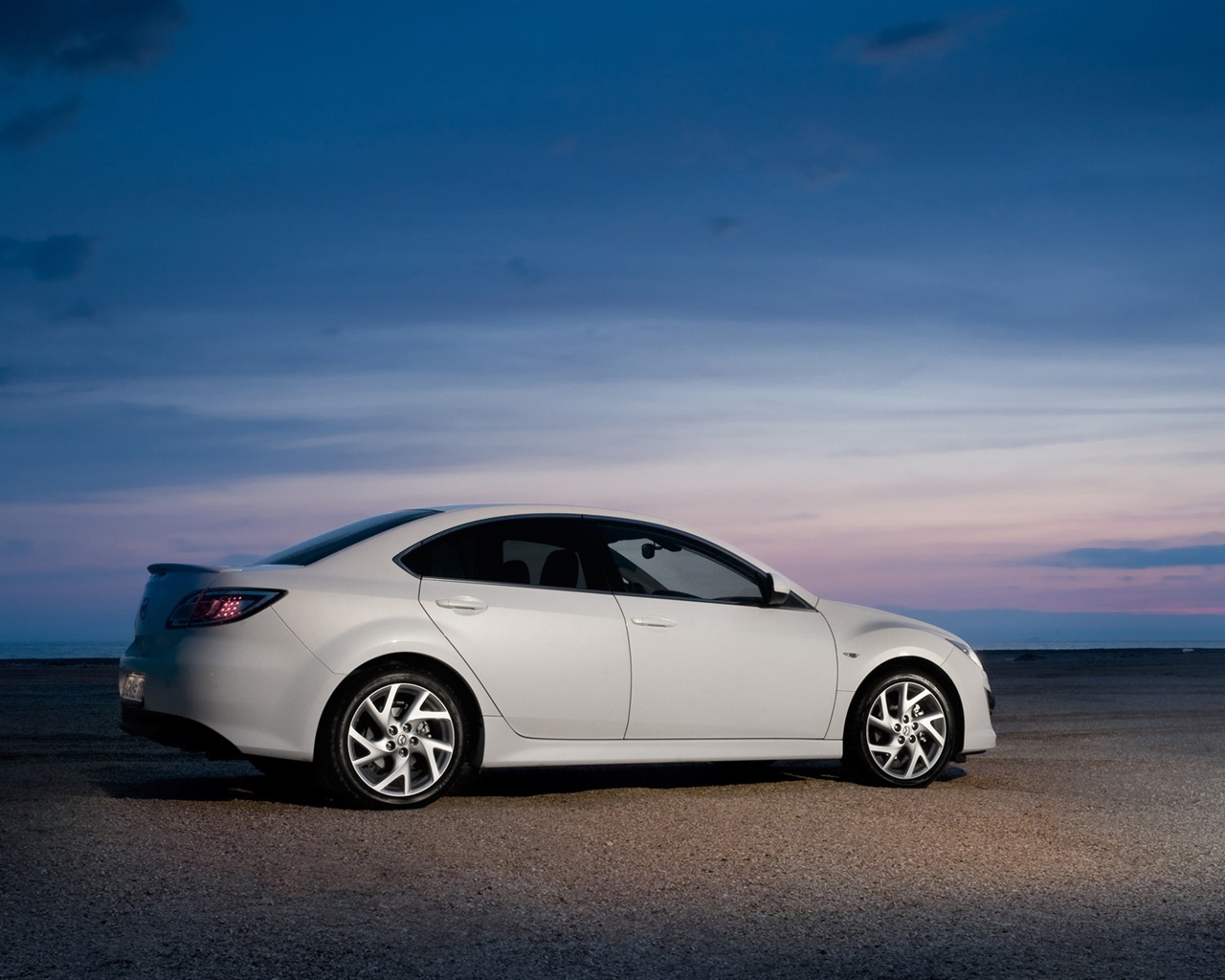 Mazda 6 - 2010 HD wallpaper #44 - 1280x1024