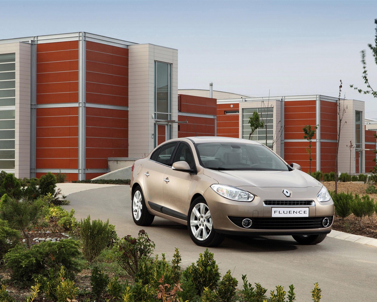 Renault Fluence - 2009 HD Wallpaper #1 - 1280x1024