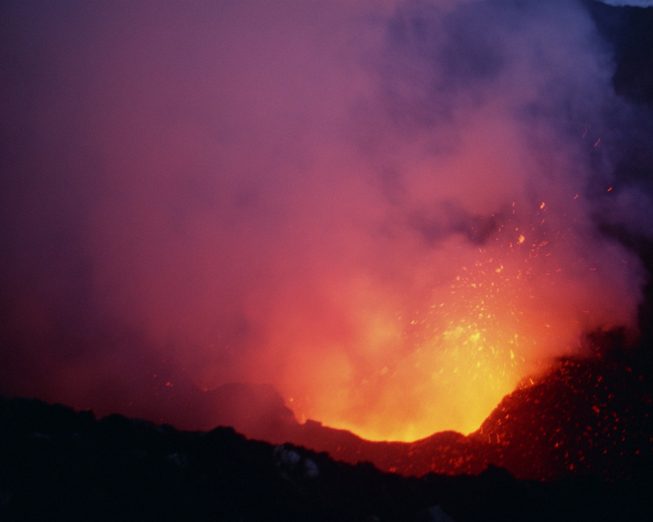 Vulkanausbruch von der herrlichen Landschaft Tapeten #12 - 1280x1024